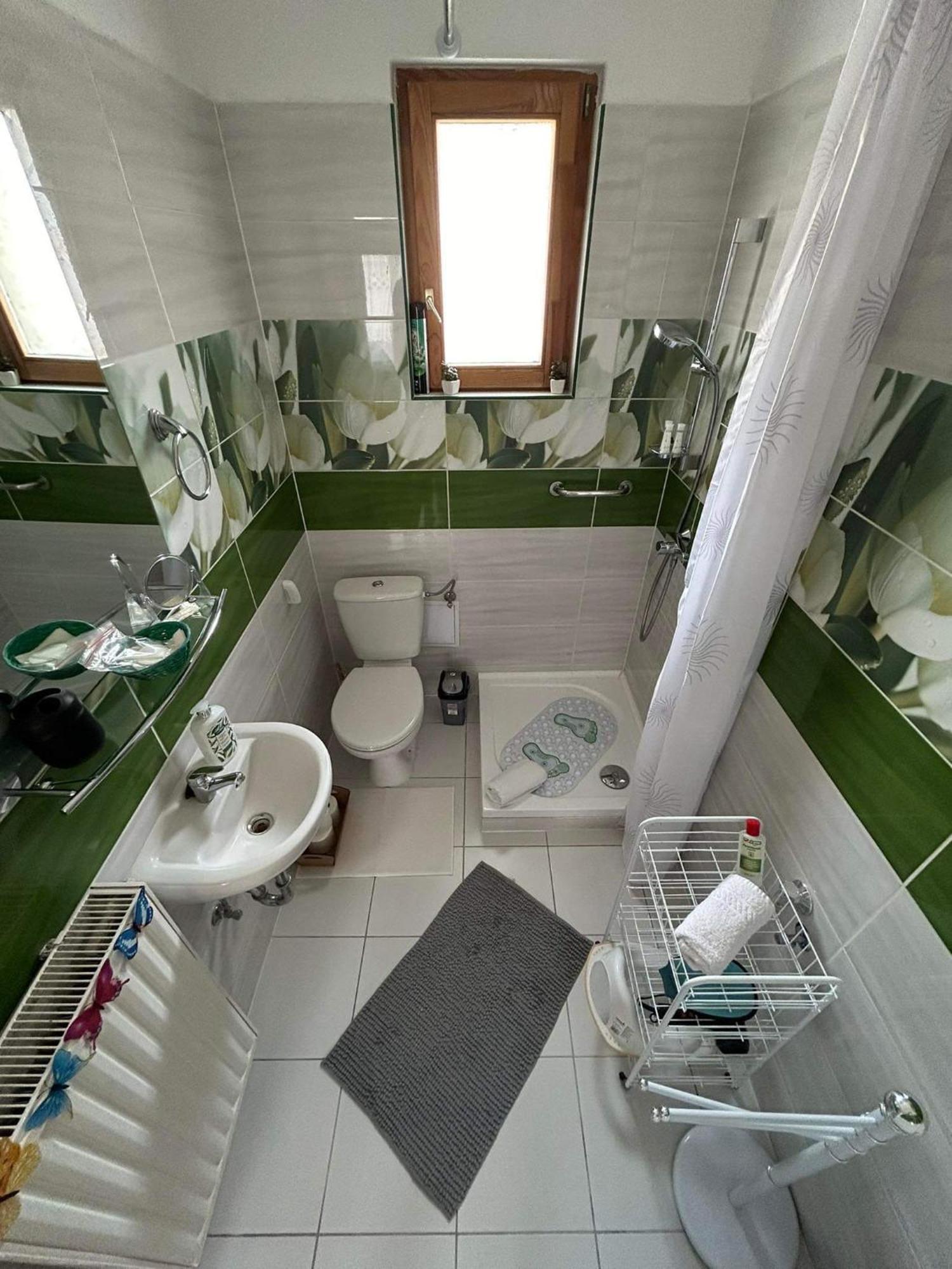 Tavaszpart Vendeghaz Appartement Szeged Buitenkant foto