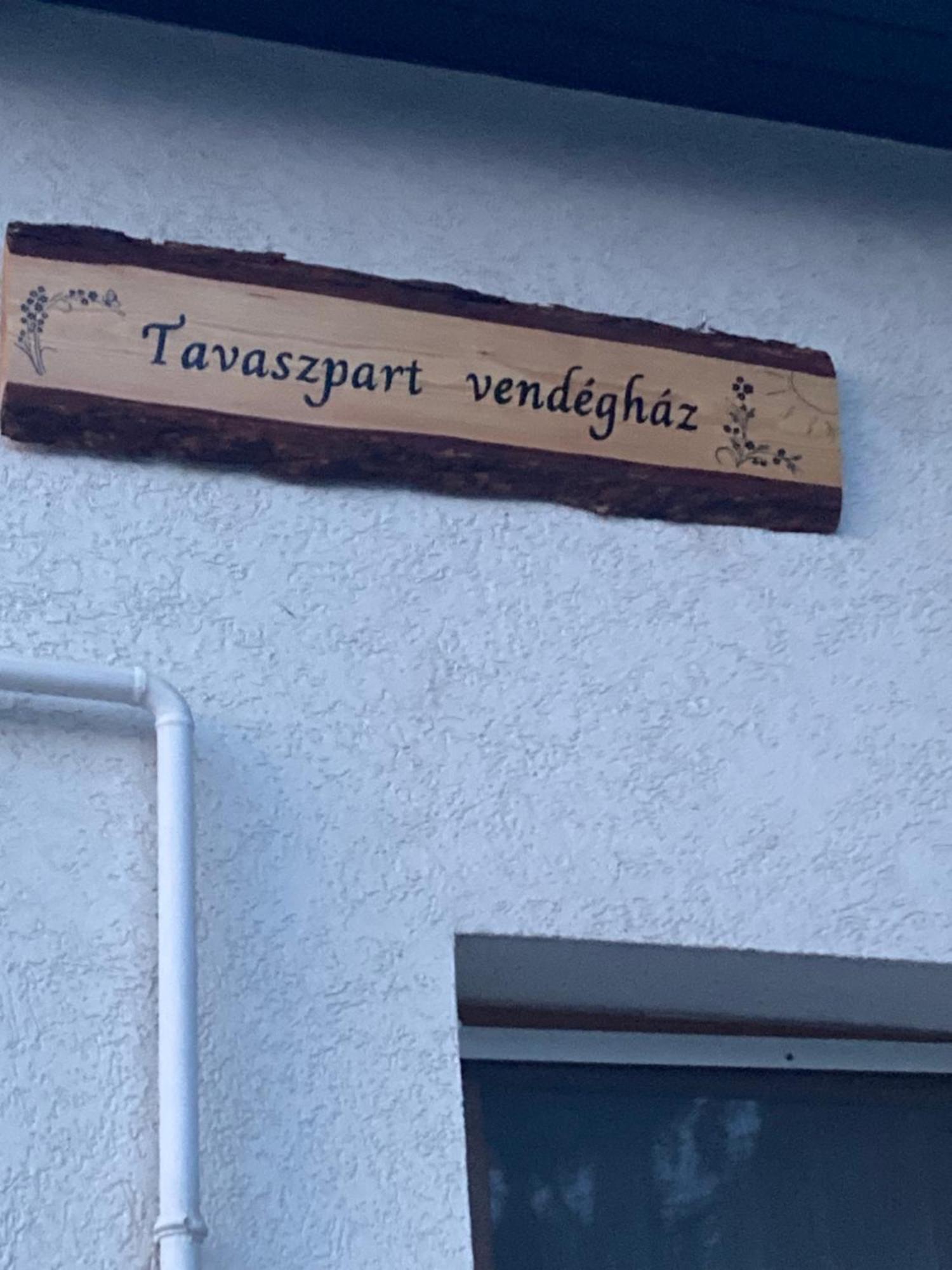 Tavaszpart Vendeghaz Appartement Szeged Buitenkant foto