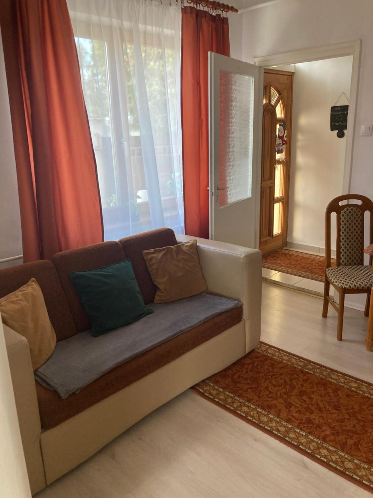 Tavaszpart Vendeghaz Appartement Szeged Buitenkant foto